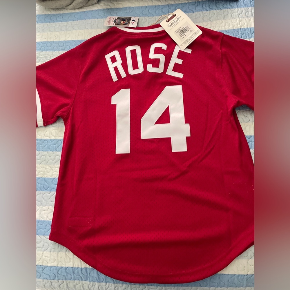 Pete Rose medium Mitchell& Ness Jersey